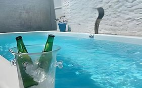 Flats com Temática Grega na Praia de Aruana | Atena Flats